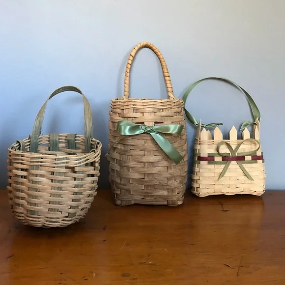 COPY - Vintage Trio Of Hanging Wicker Wall Baskets - Picture 13 of 16